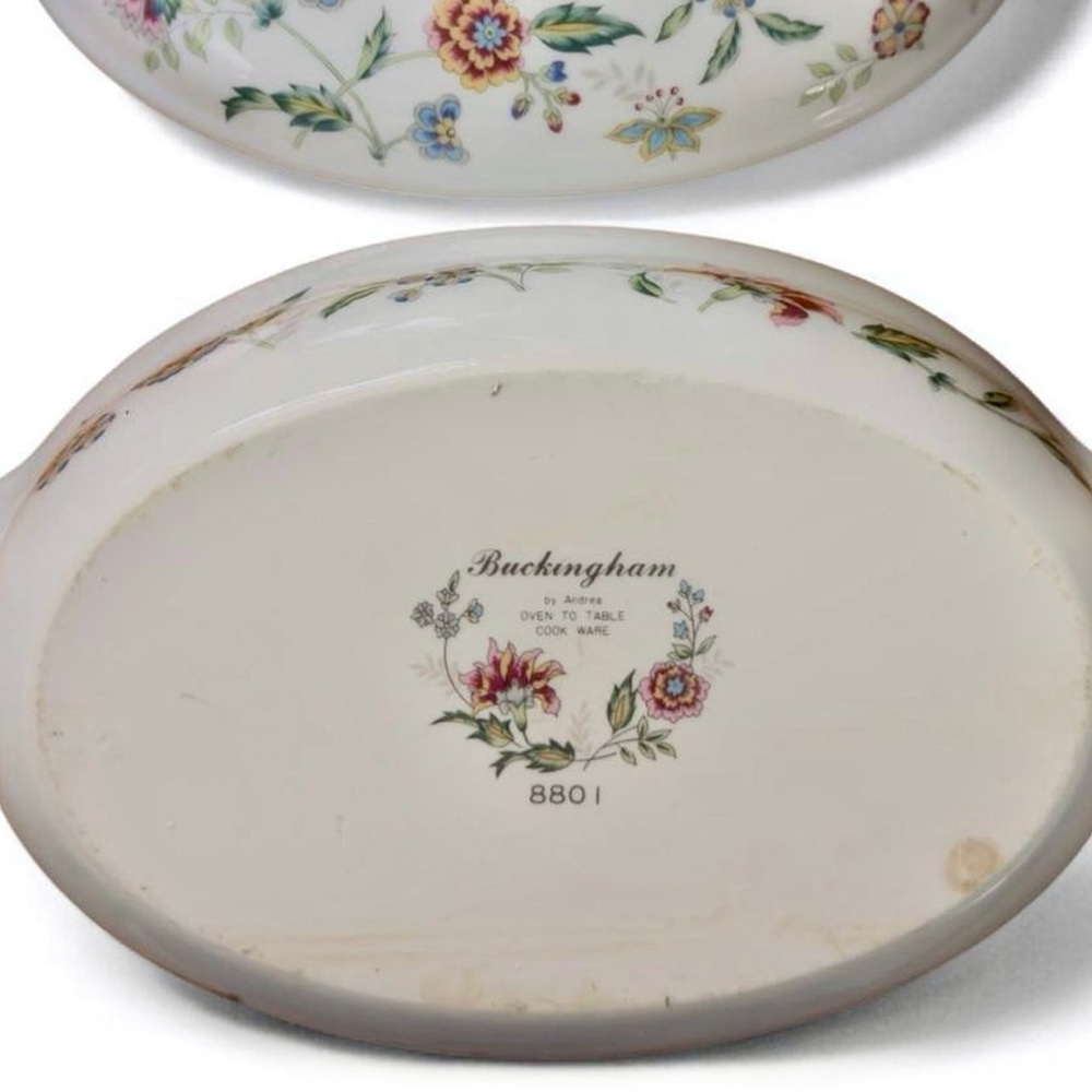 Vintage Andrea by Sadek Buckingham 9” Oval Baker - Picture 4 of 5